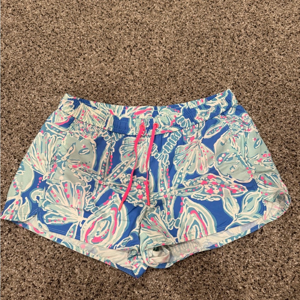 Lilly Pulitzer Run Around Athletic Shorts Vibrant Design Medium